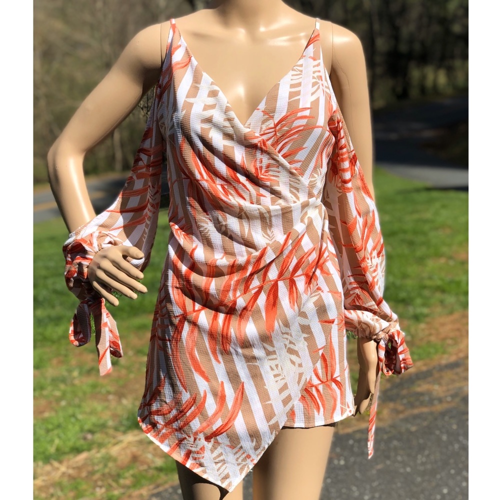 . JLUXLABEL Palm Leaf Rust & Ivory Striped Zip Up Wrap Deep V-Neck Romper - Picture 7 of 12